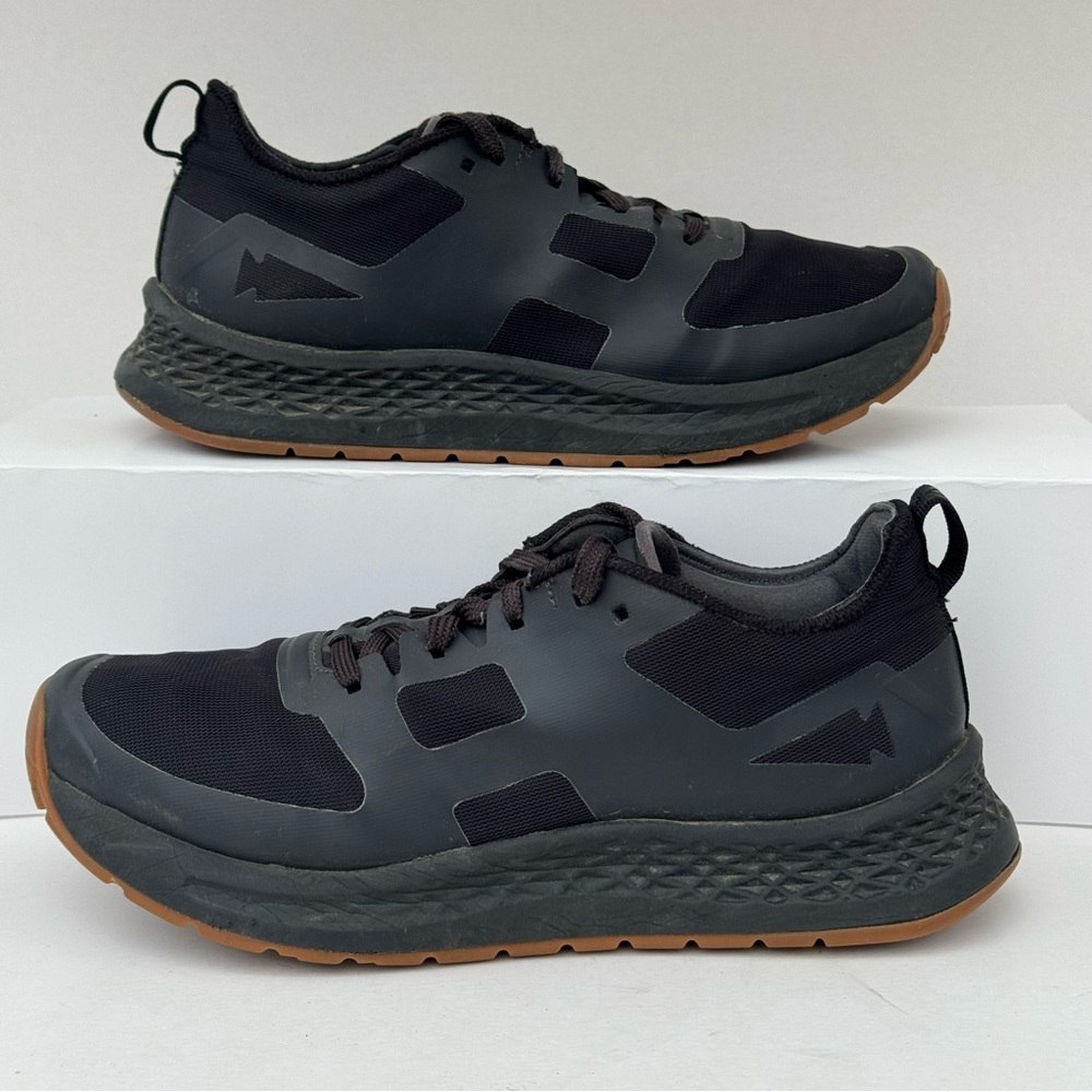Go Ruck Black Shoes Women's 8/Men's 6